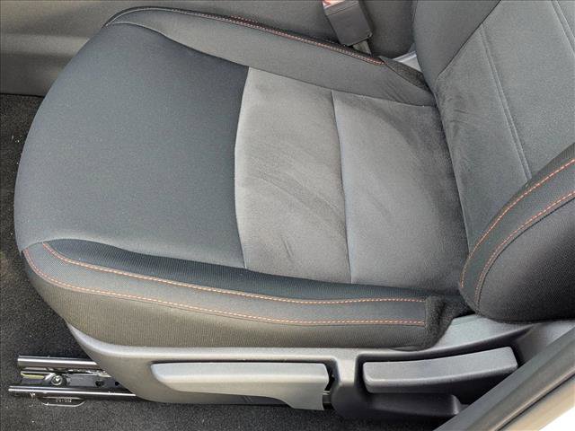 Certified 2025 Nissan Sentra SR image 4