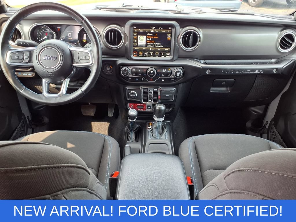 Used 2023 Jeep Wrangler Unlimited Rubicon 4xe w/ Cold Weather Group AWD/4WD image 10