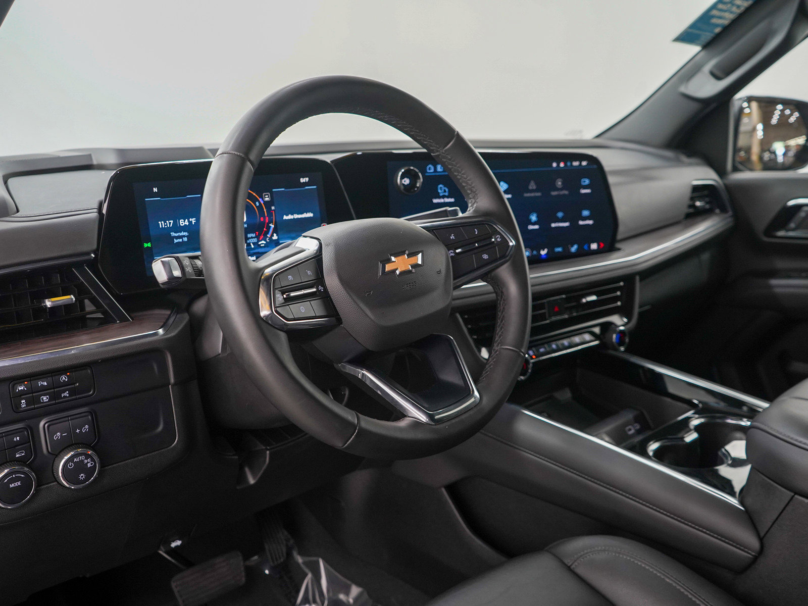 Used 2025 Chevrolet Tahoe LT AWD/4WD image 26