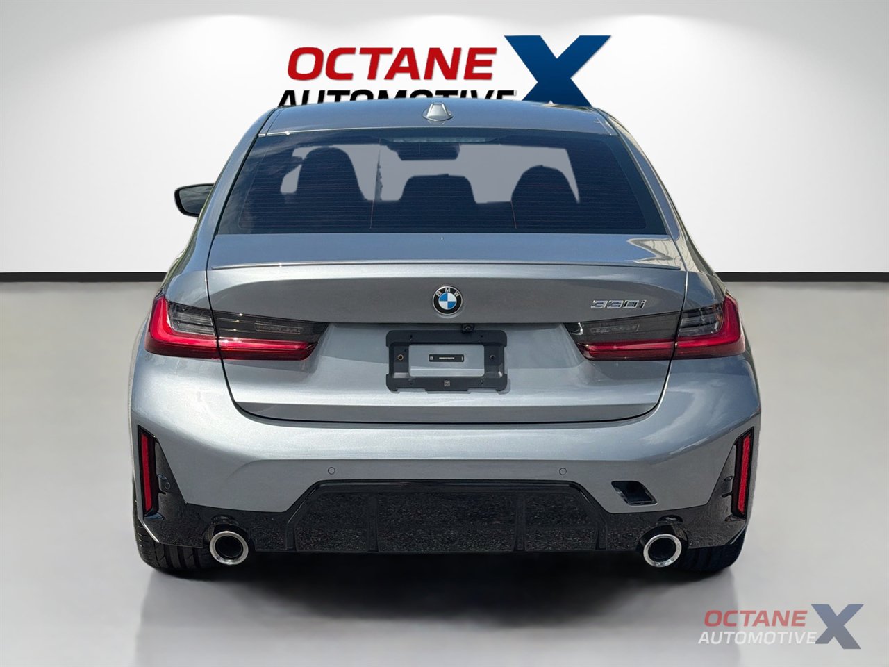 Used 2023 BMW 330i Sedan w/ M Sport Package RWD image 6