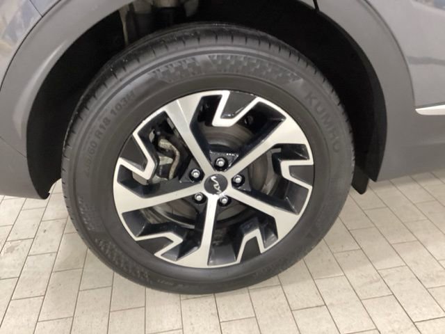 Used 2023 Kia Sportage EX image 20