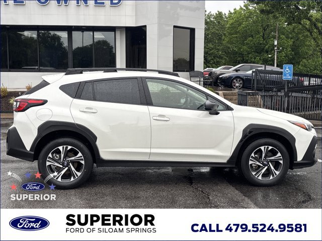 Used 2025 Subaru Crosstrek 2.5i Premium AWD/4WD image 2