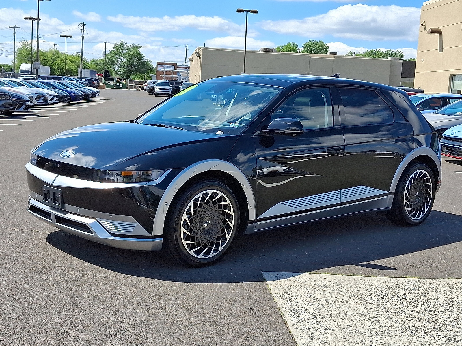 Used 2024 Hyundai Ioniq 5 Limited image 3