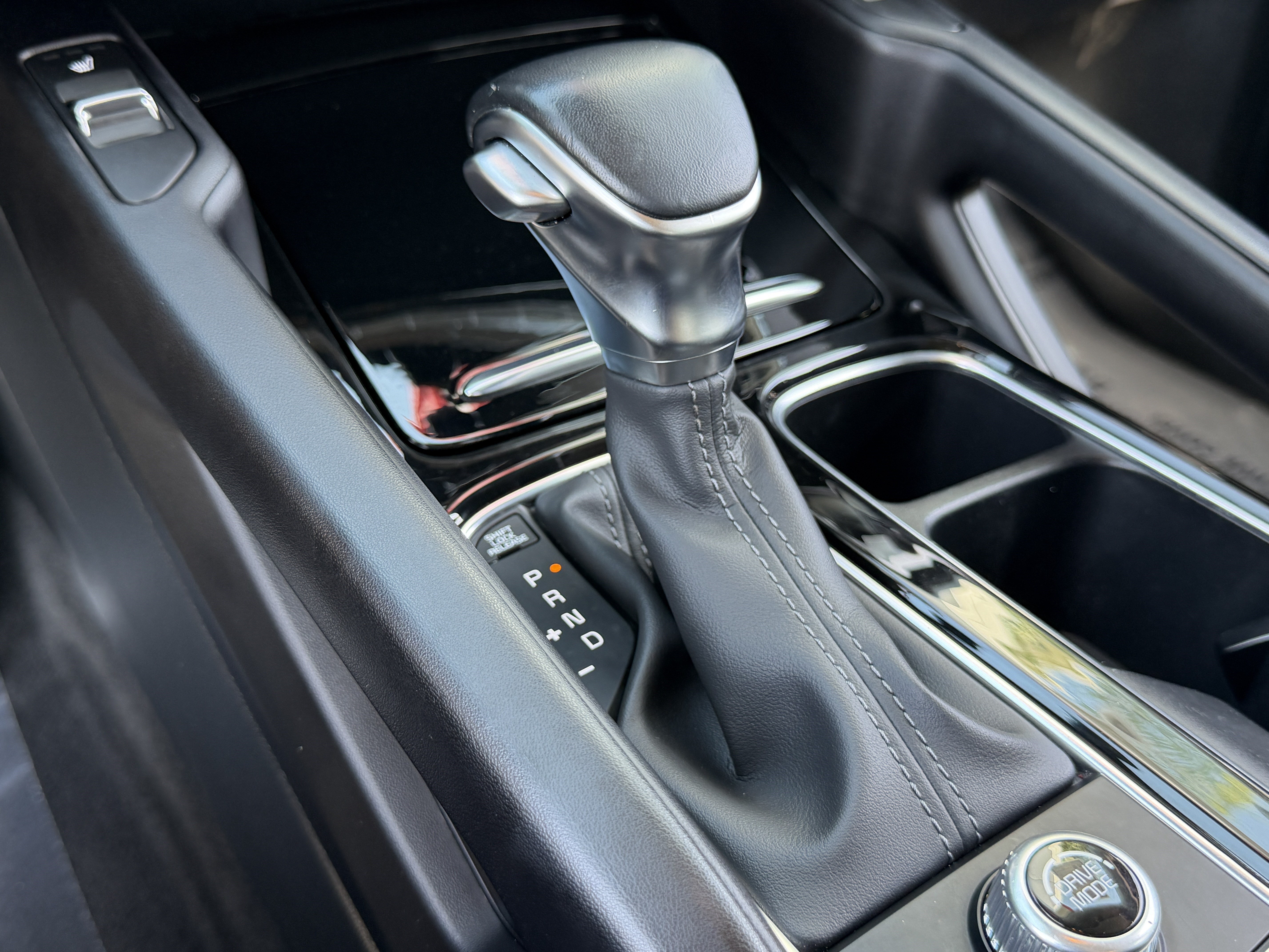 Certified 2024 Kia Telluride S FWD image 23