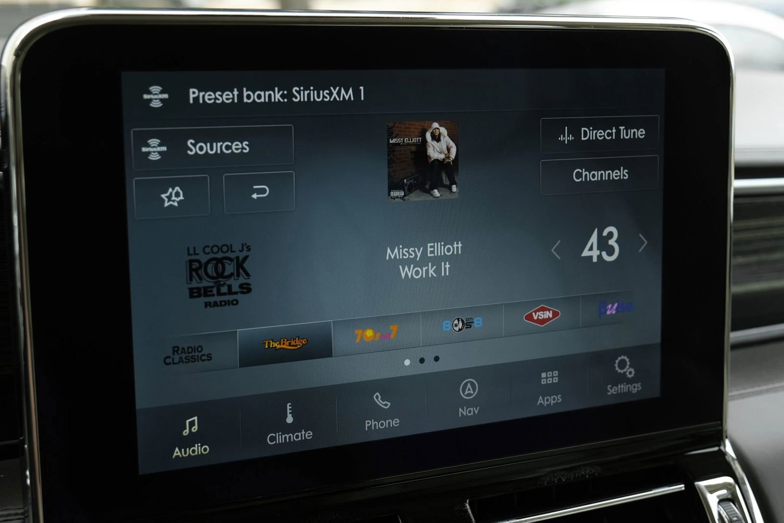 Used 2020 Lincoln Navigator Black Label w/ Cargo Convenience Package AWD/4WD image 30