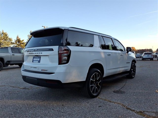 Certified 2023 Chevrolet Suburban RST w/ Luxury Package image 7