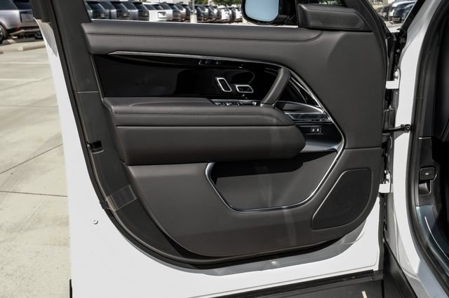 New 2026 Land Rover Range Rover SE AWD/4WD image 52