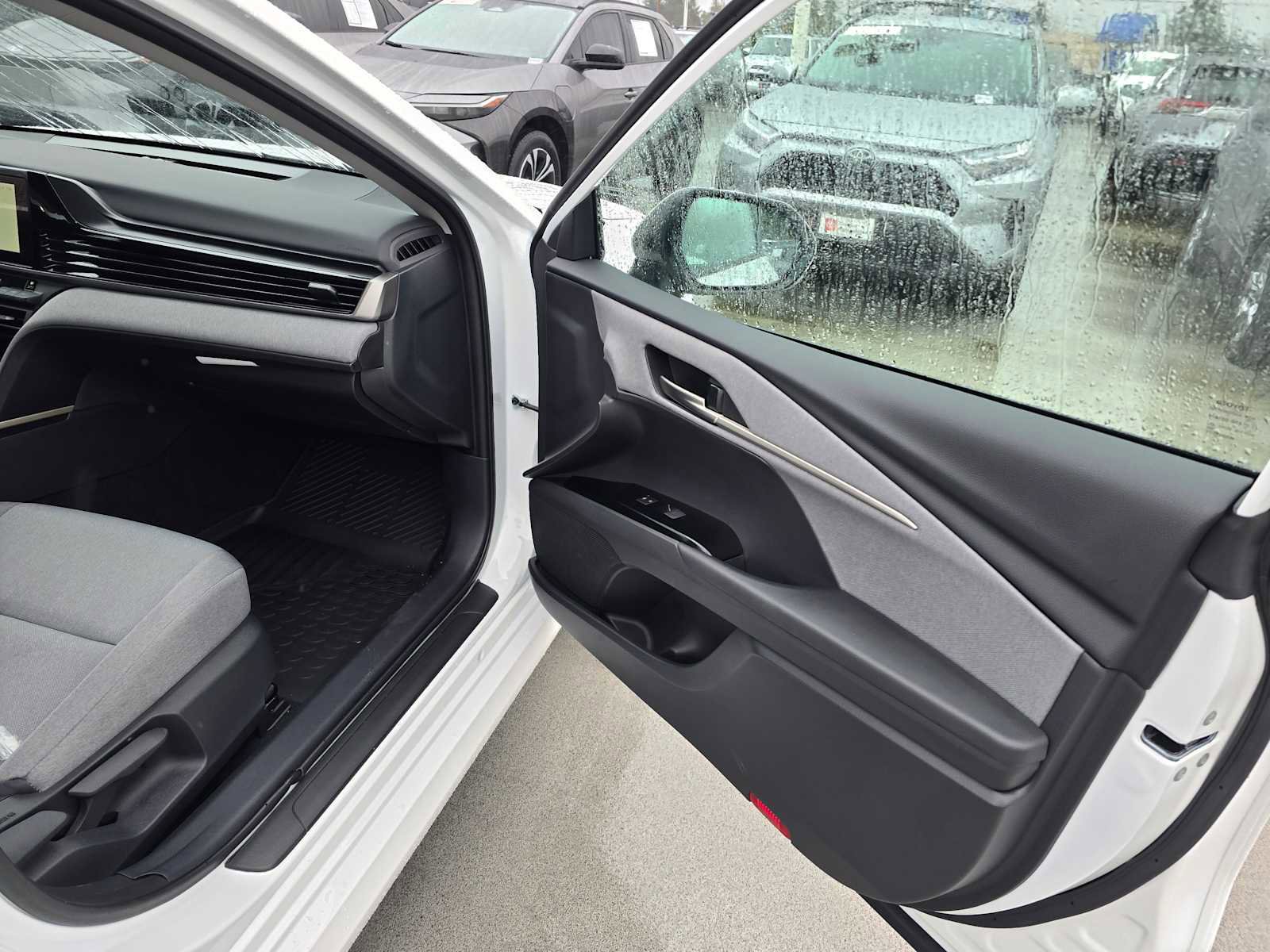 Certified 2025 Toyota Camry LE image 10