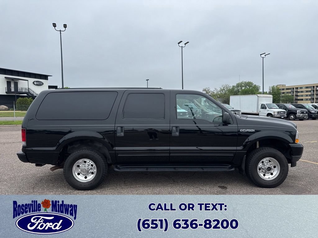 Used 2004 Ford Excursion XLT AWD/4WD image 9