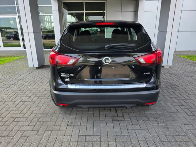 Used 2019 Nissan Rogue Sport S AWD/4WD image 3