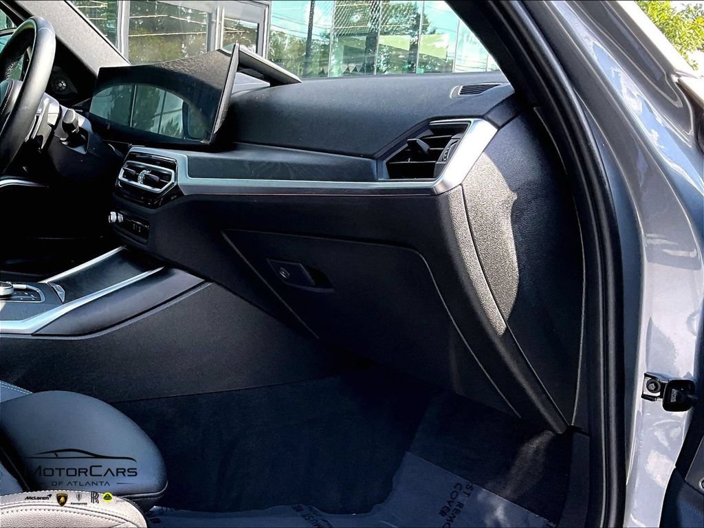 Used 2023 BMW M340i RWD image 14