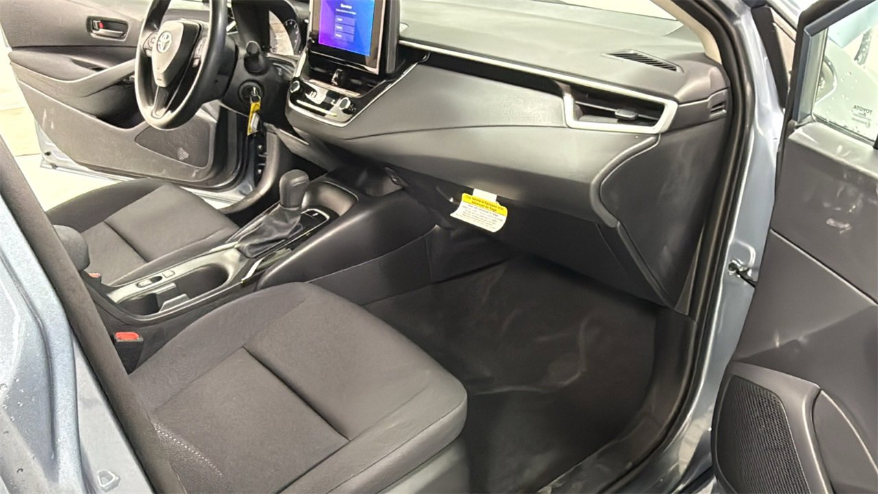New 2025 Toyota Corolla LE image 18