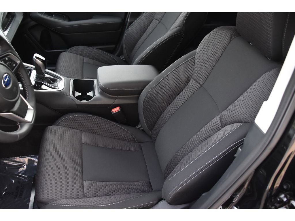 Certified 2025 Subaru Outback Premium image 13