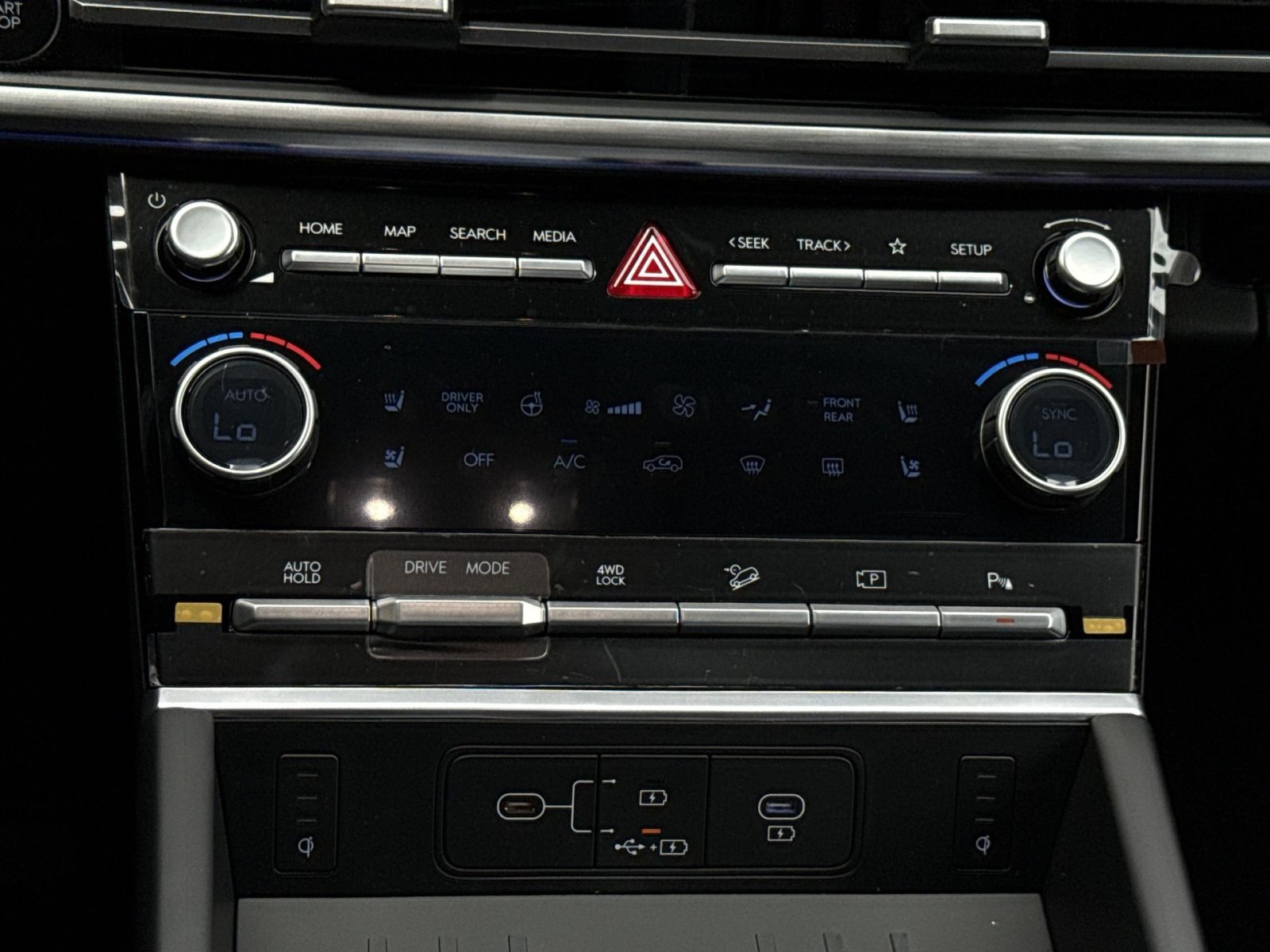 New 2027 Hyundai Santa Fe Limited AWD/4WD image 21
