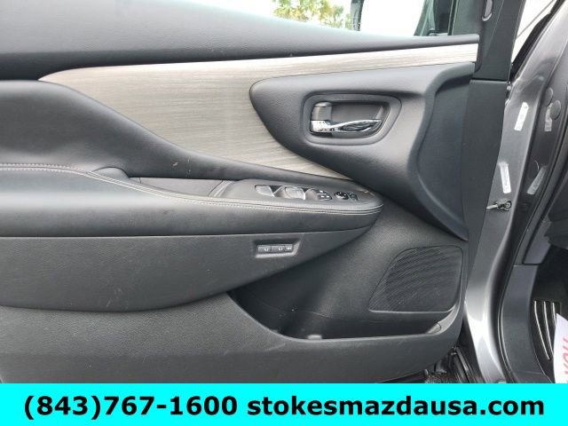 Used 2015 Nissan Murano SL w/ Cargo Package image 13