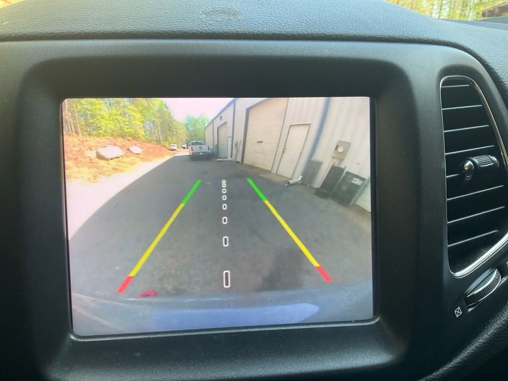 Used 2021 Jeep Compass Trailhawk image 24