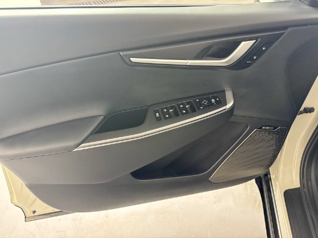 Used 2024 Kia EV6 Wind w/ Wind Technology Package AWD/4WD image 19
