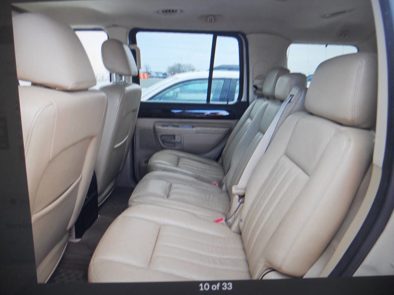 Used 2005 Lincoln Aviator AWD image 22