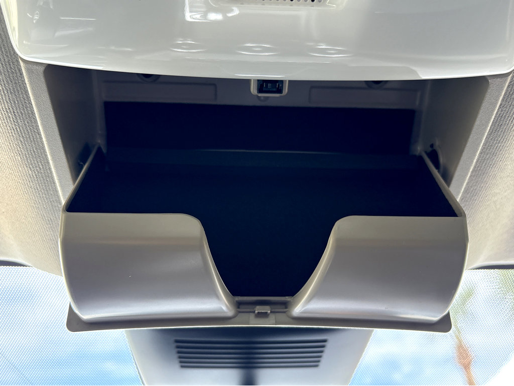 Certified 2025 Nissan Sentra SV w/ Trunk Package image 31