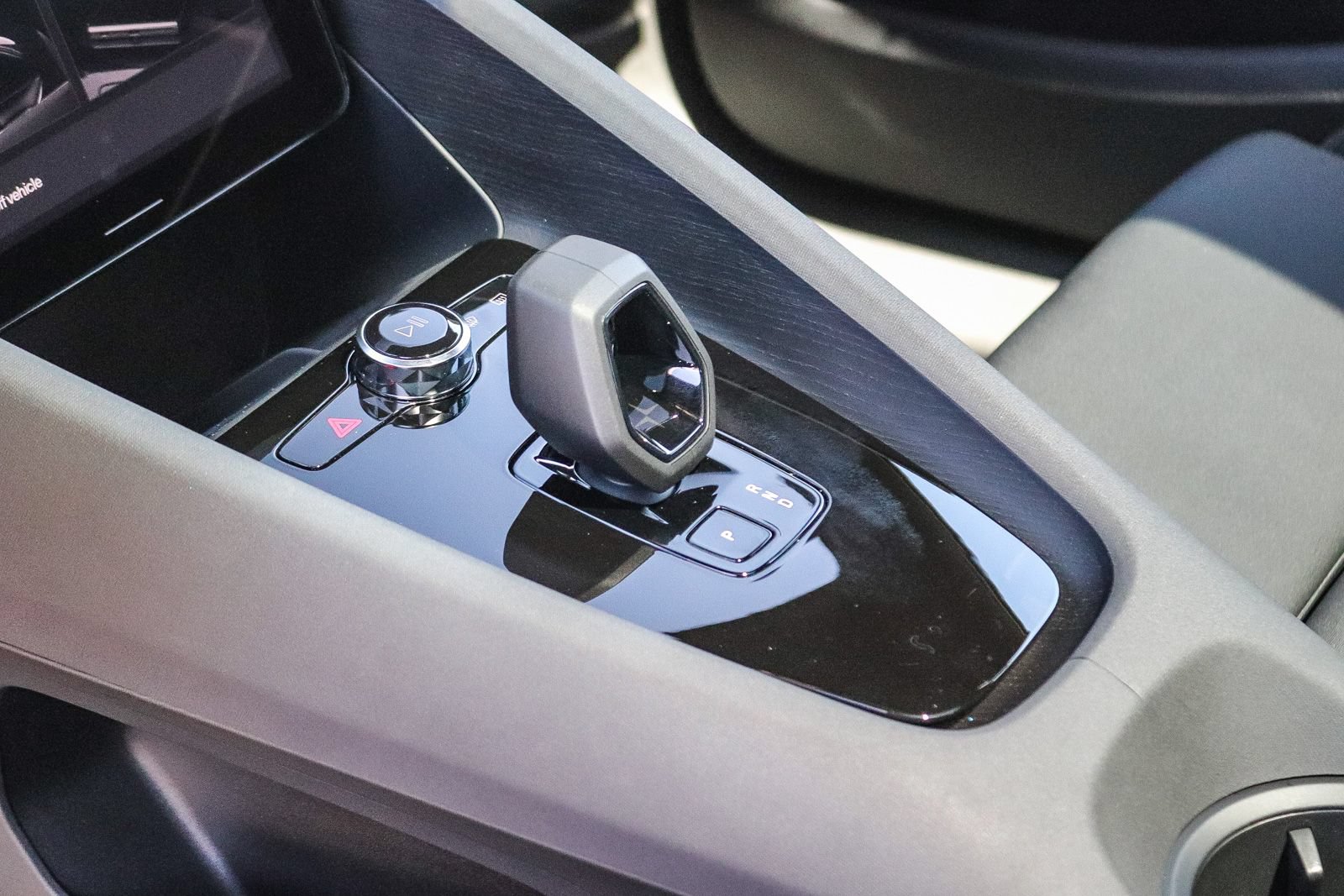 Used 2024 Polestar Polestar 2 AWD/4WD image 19