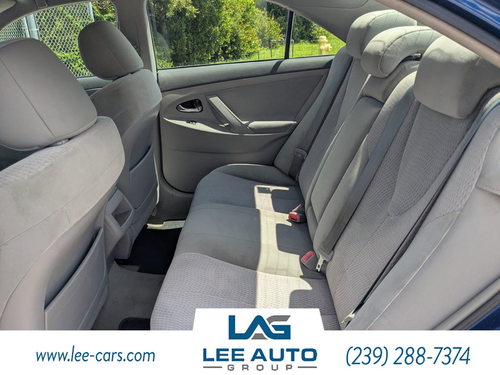 Used 2011 Toyota Camry LE w/ LE Extra-Value Pkg image 9