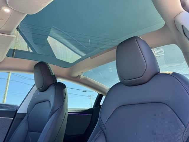 Used 2025 Tesla Model 3 Long Range image 14