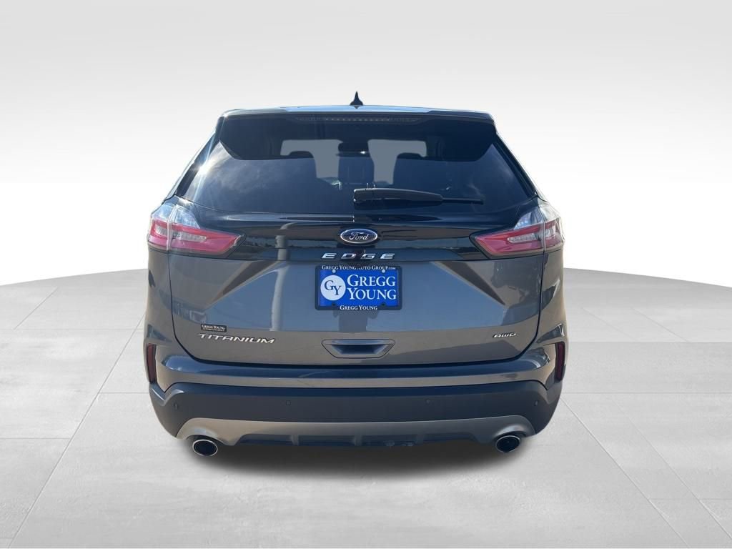 Used 2024 Ford Edge Titanium image 5