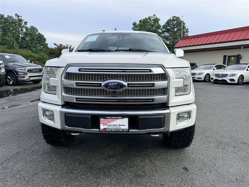 Used 2016 Ford F150 Platinum w/ Equipment Group 701A Luxury AWD/4WD image 3