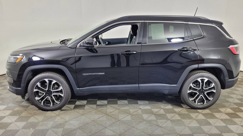 Used 2023 Jeep Compass Limited image 5