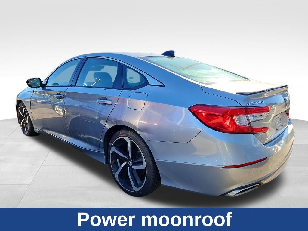 Used 2022 Honda Accord Sport image 4