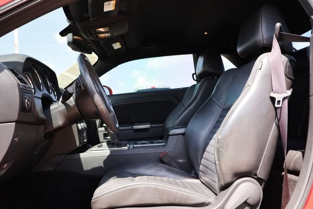 Used 2013 Dodge Challenger R/T Plus RWD image 8
