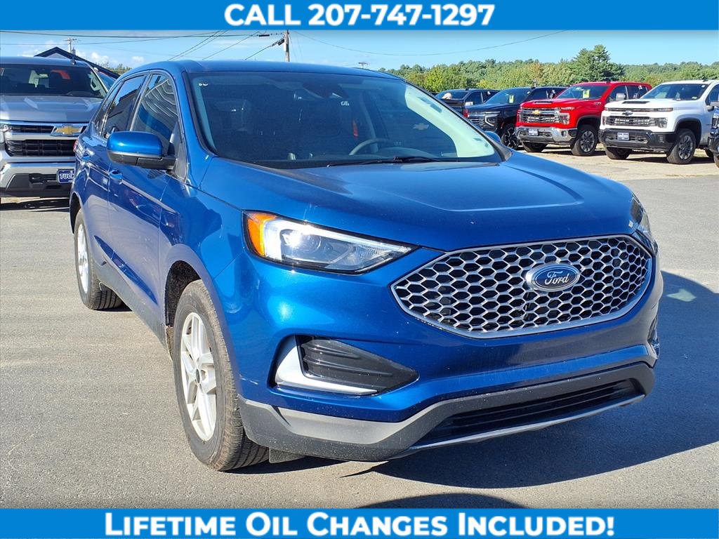 Used 2023 Ford Edge SEL image 4