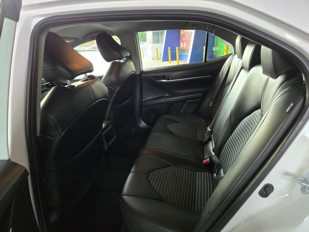 Used 2024 Toyota Camry SE w/ Cold Weather Package image 10