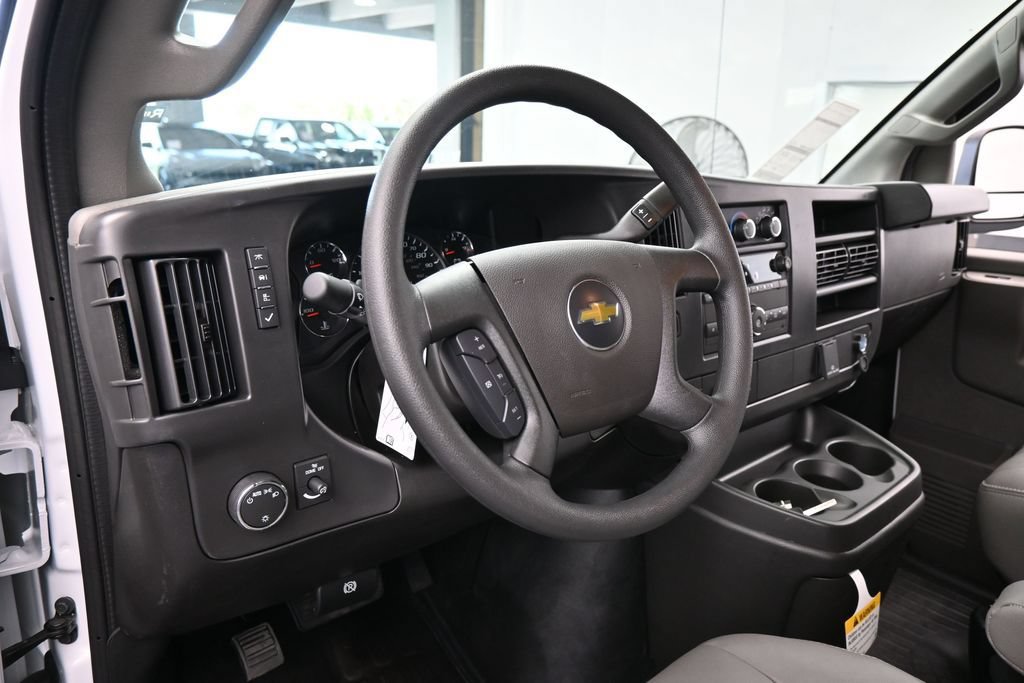 New 2026 Chevrolet Express 2500 Extended w/ Driver Convenience Package RWD image 10