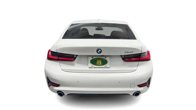 Used 2019 BMW 330i Sedan w/ Premium Package image 3