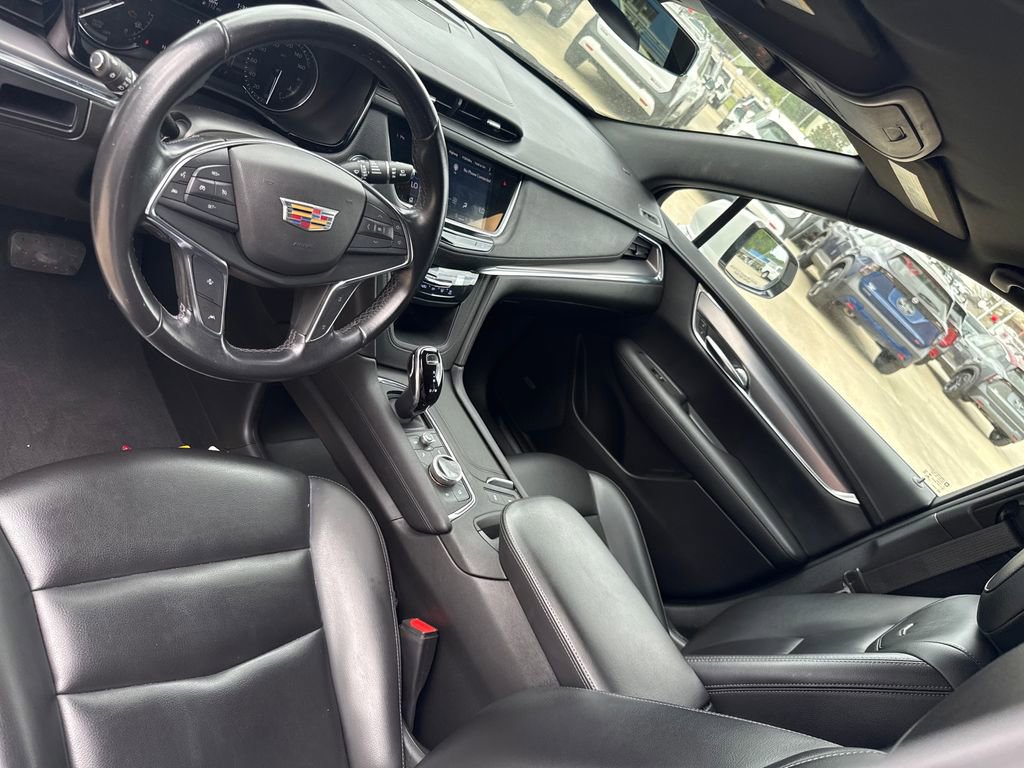 Used 2022 Cadillac XT5 Luxury FWD image 20