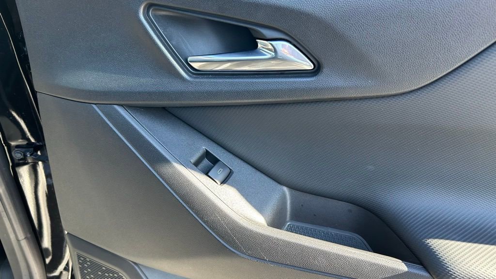 Used 2025 Chevrolet Equinox LT image 13