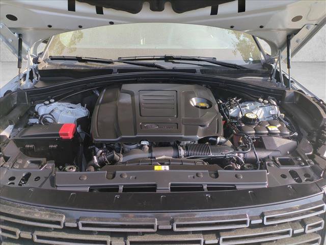Used 2025 Land Rover Range Rover Velar Dynamic SE image 28