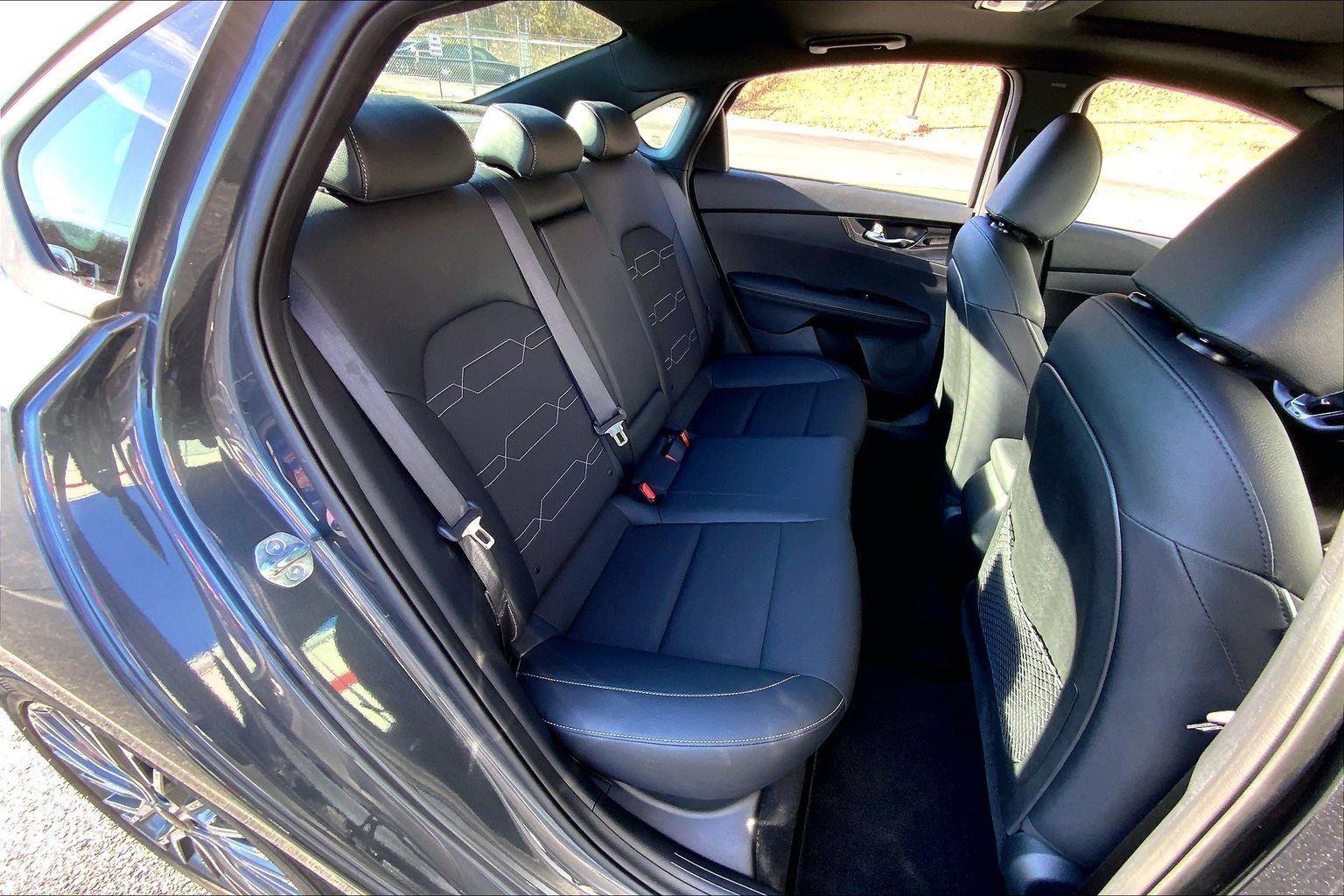 Used 2024 Kia Forte GT-Line w/ GT-Line Premium Package image 24