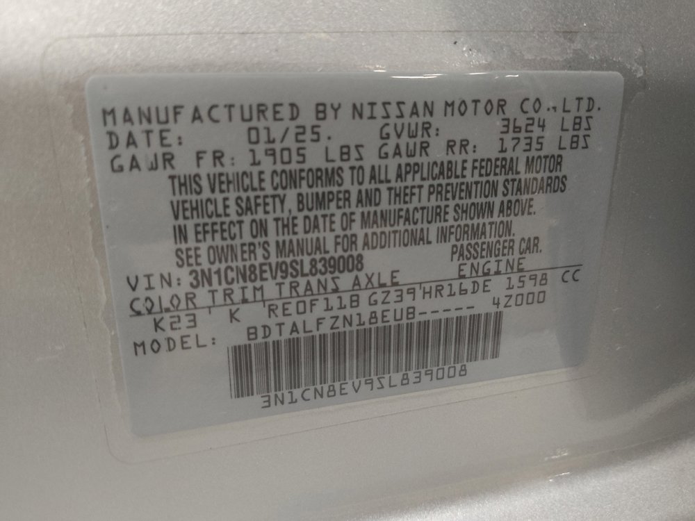 Used 2025 Nissan Versa SV image 33