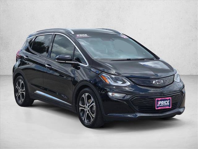Used 2021 Chevrolet Bolt Premier w/ Infotainment Package FWD video 3