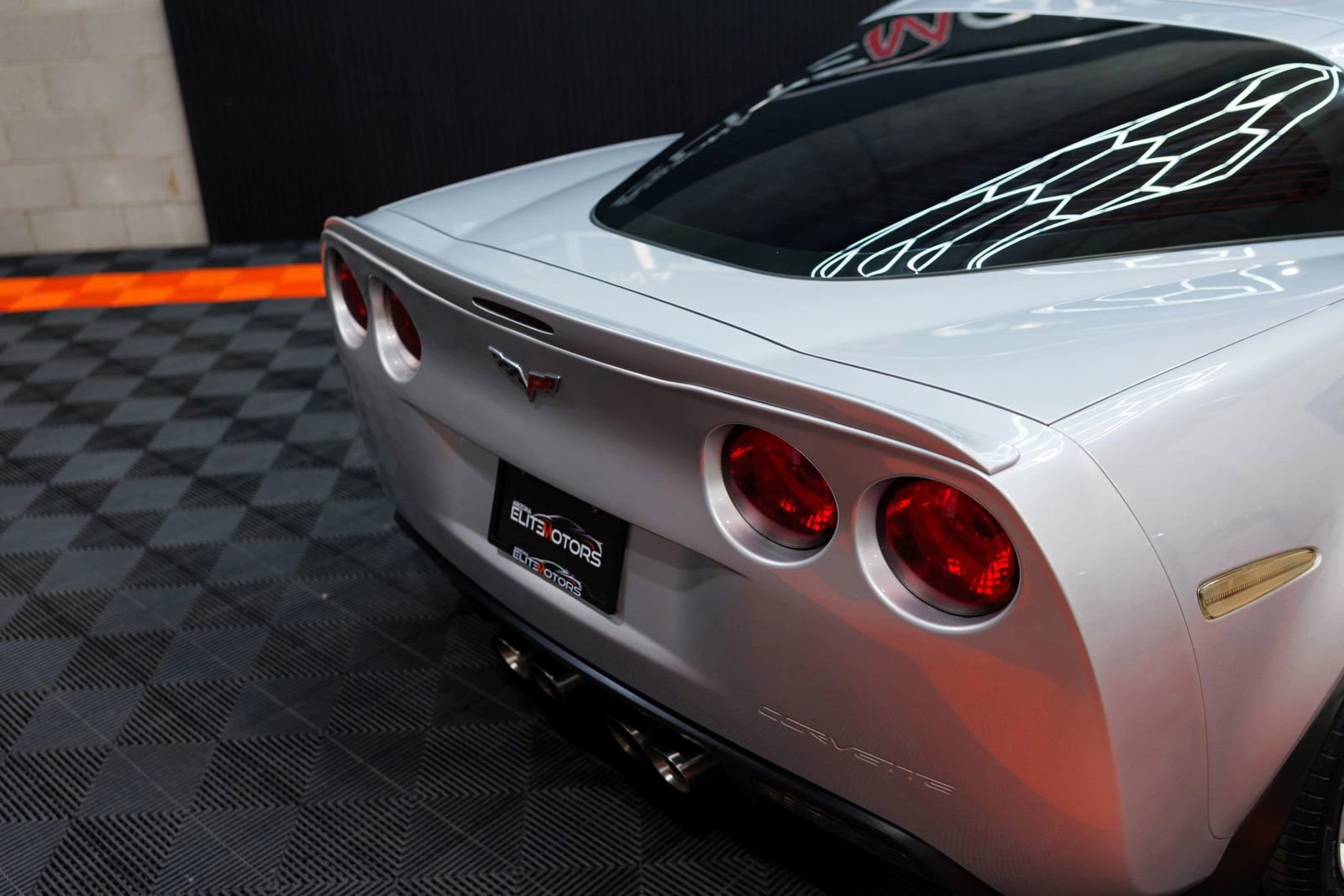 Used 2010 Chevrolet Corvette Grand Sport image 23