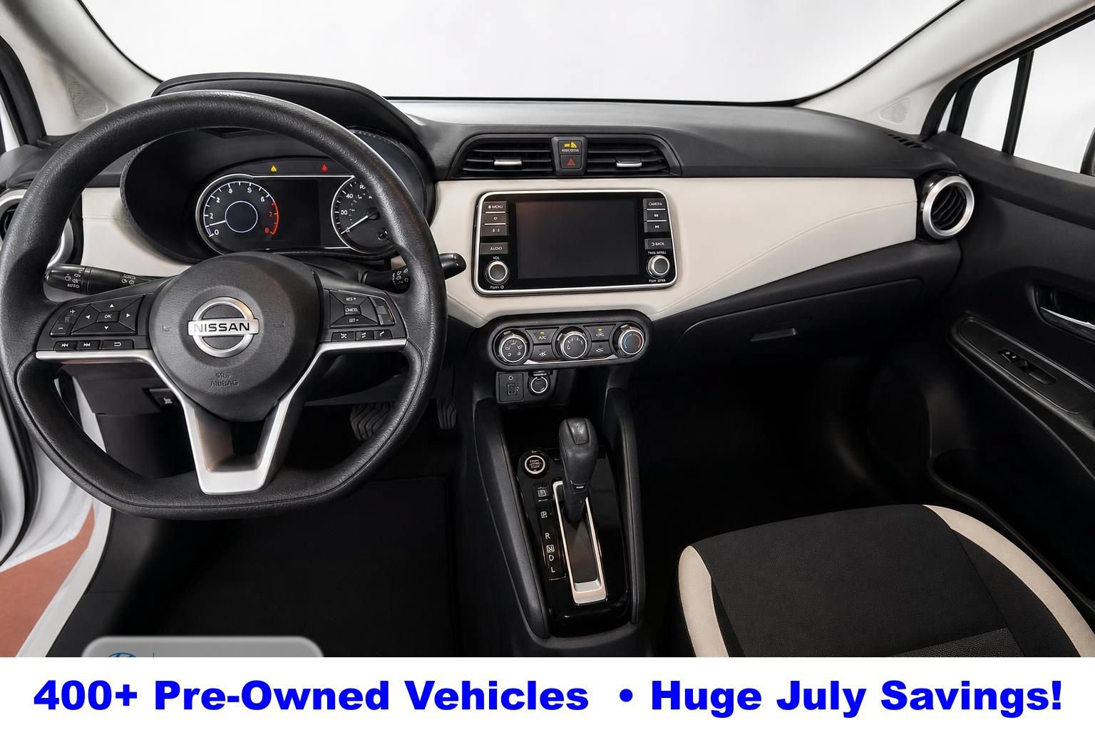 Used 2022 Nissan Versa SV FWD image 11