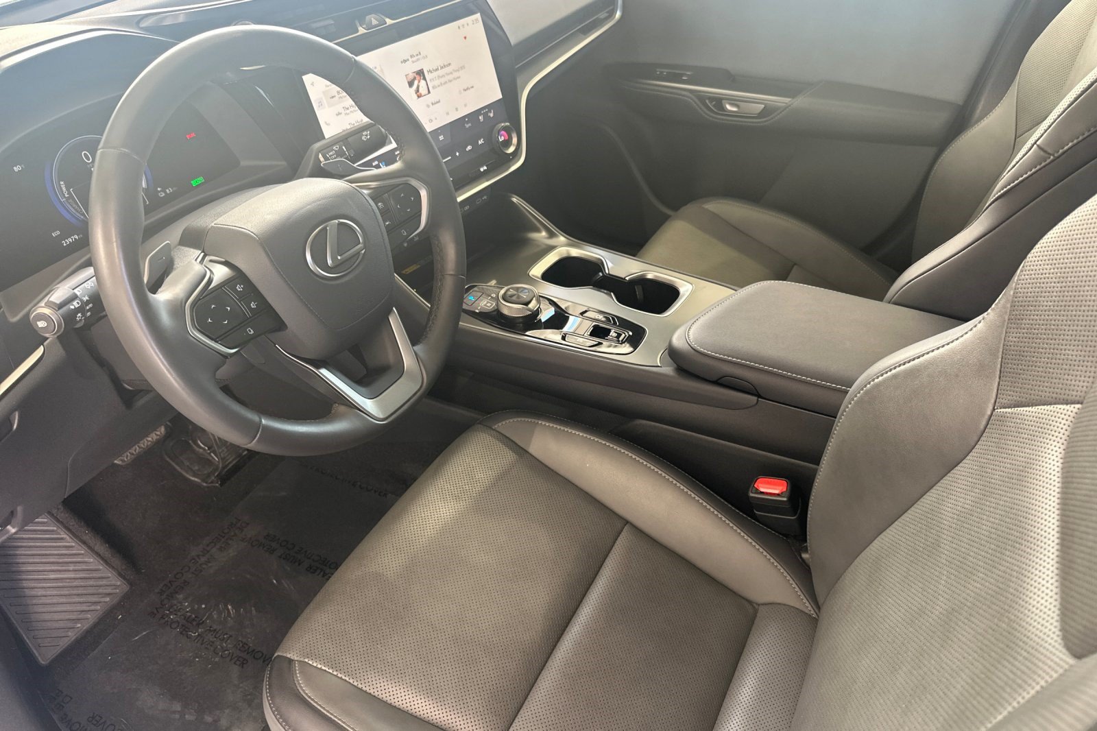 Certified 2023 Lexus RZ 450e Premium w/ Technology Package AWD/4WD image 11