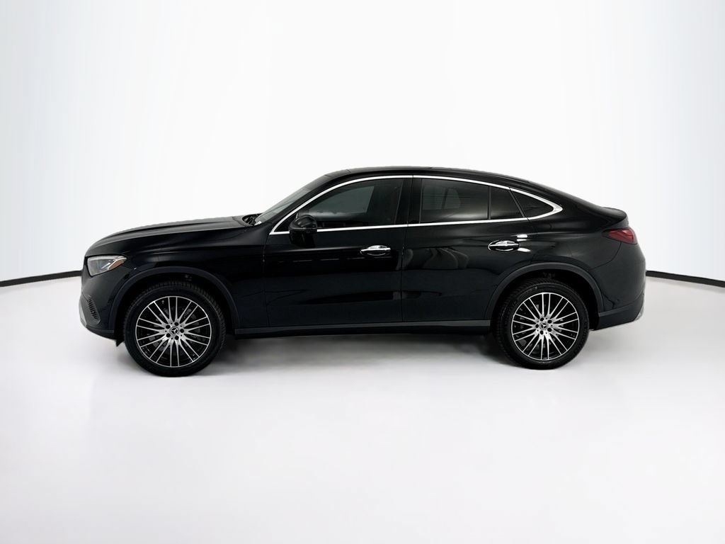 Certified 2025 Mercedes-Benz GLC 300 4MATIC image 8