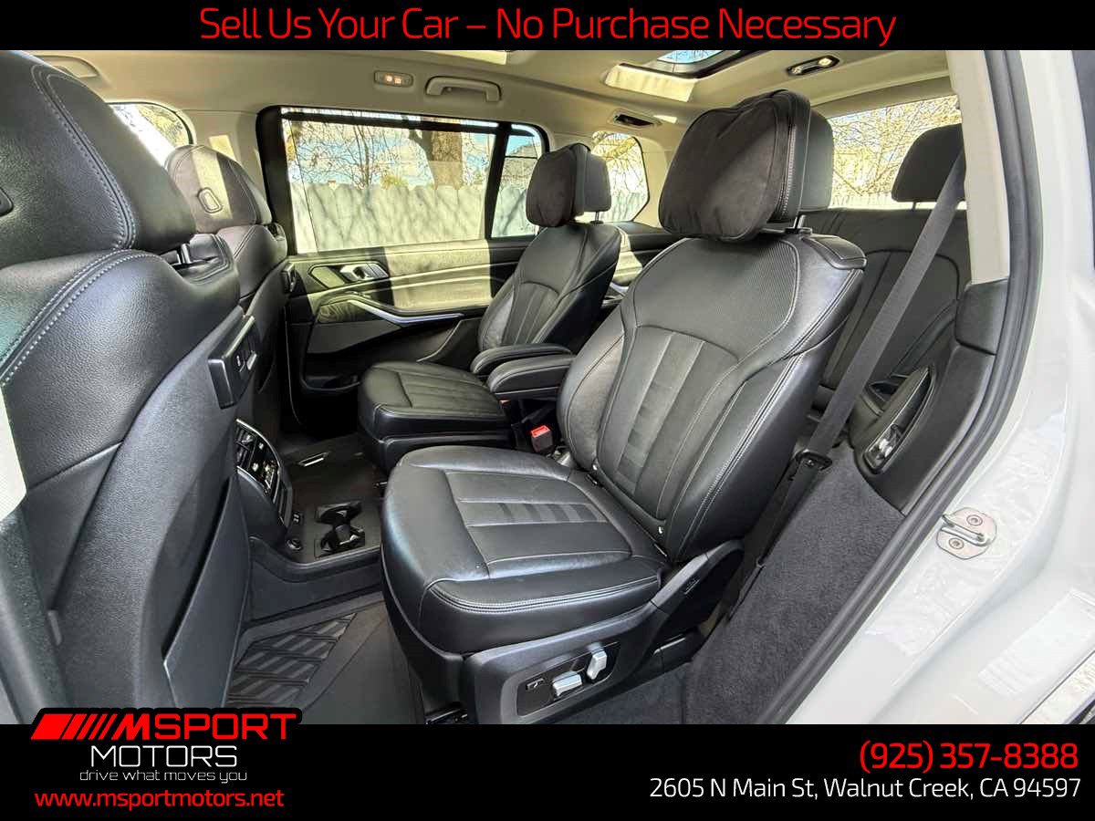 Used 2020 BMW X7 xDrive40i w/ Premium Package AWD/4WD image 6