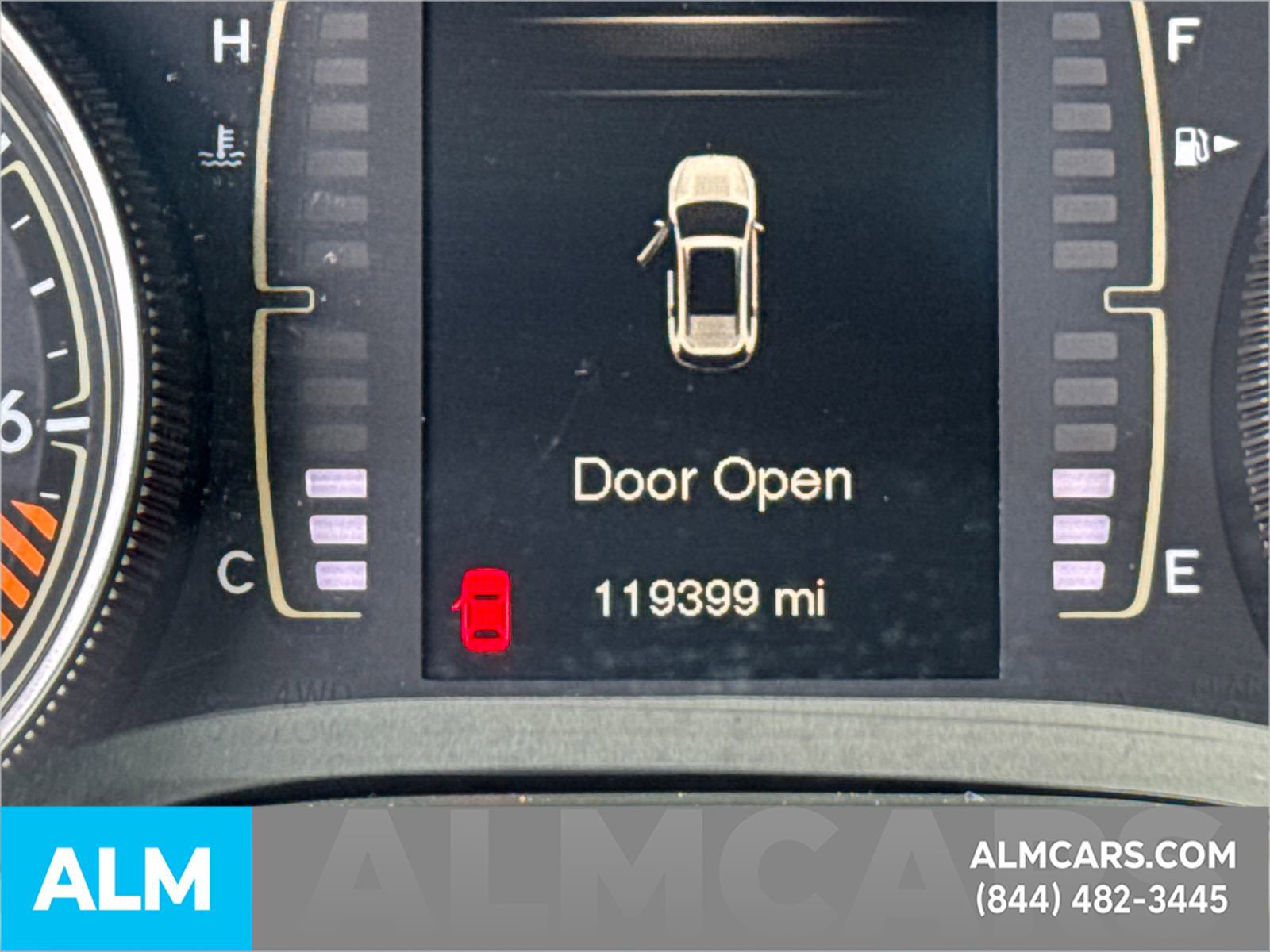 Used 2014 Jeep Cherokee Latitude image 32