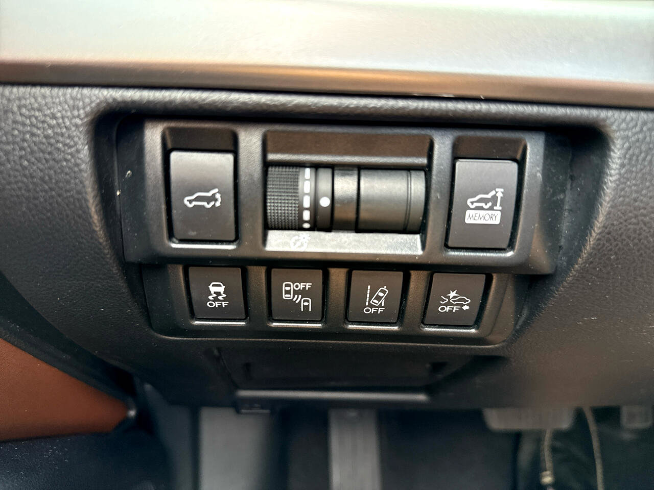 Used 2018 Subaru Outback 2.5i Touring image 24