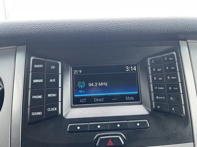 Used 2015 Ford Expedition XLT AWD/4WD image 5