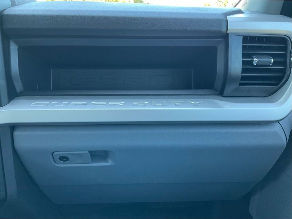 Used 2024 Ford F250 XL w/ FX4 Off-Road Package image 41